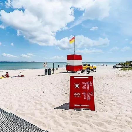 30451-odder-strandvaenget-7 Feriehus *