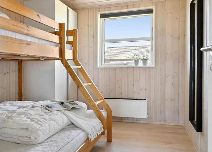 30451-odder-strandvaenget-7 * Odder